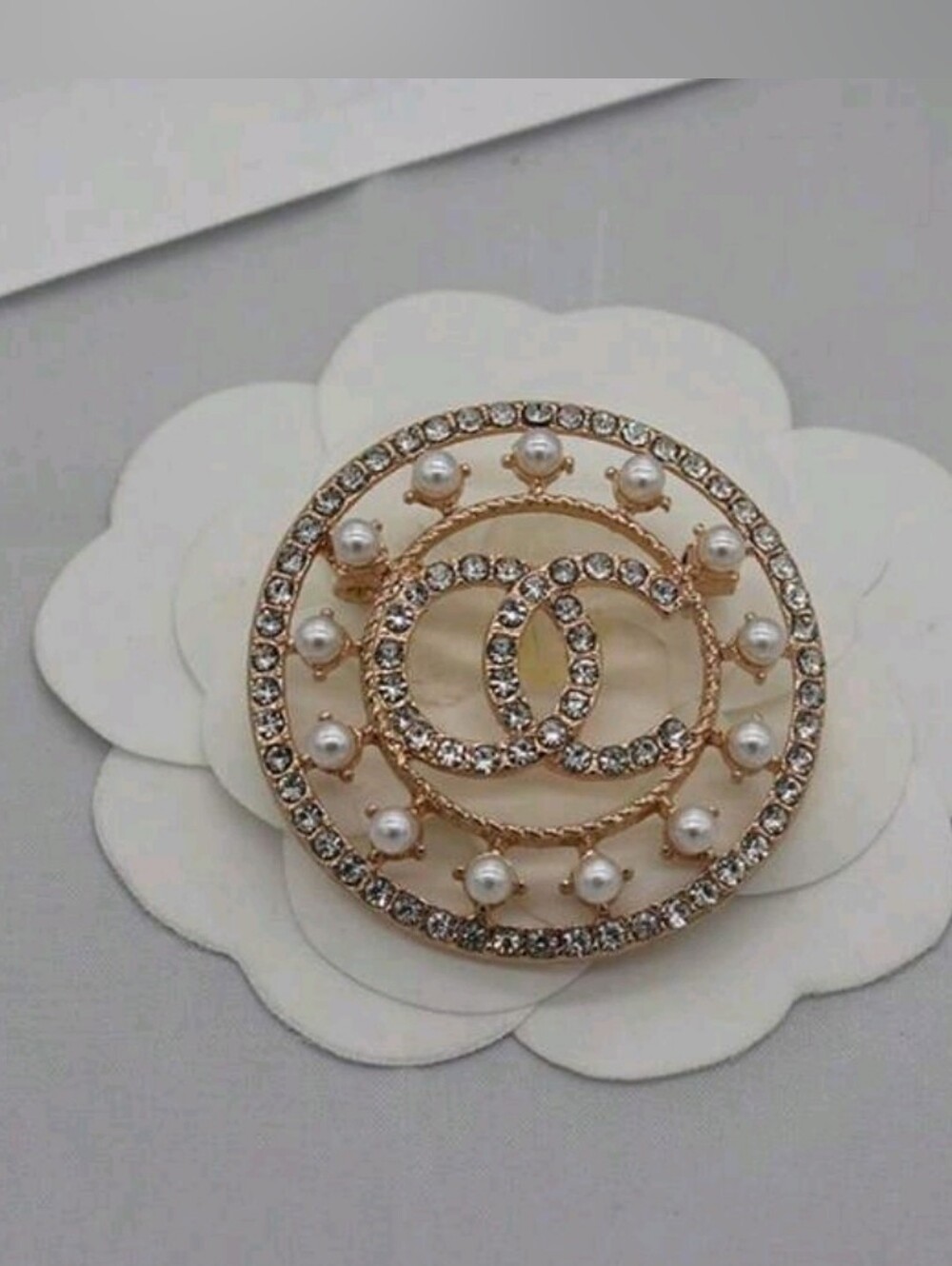 Luxury C C Brooch